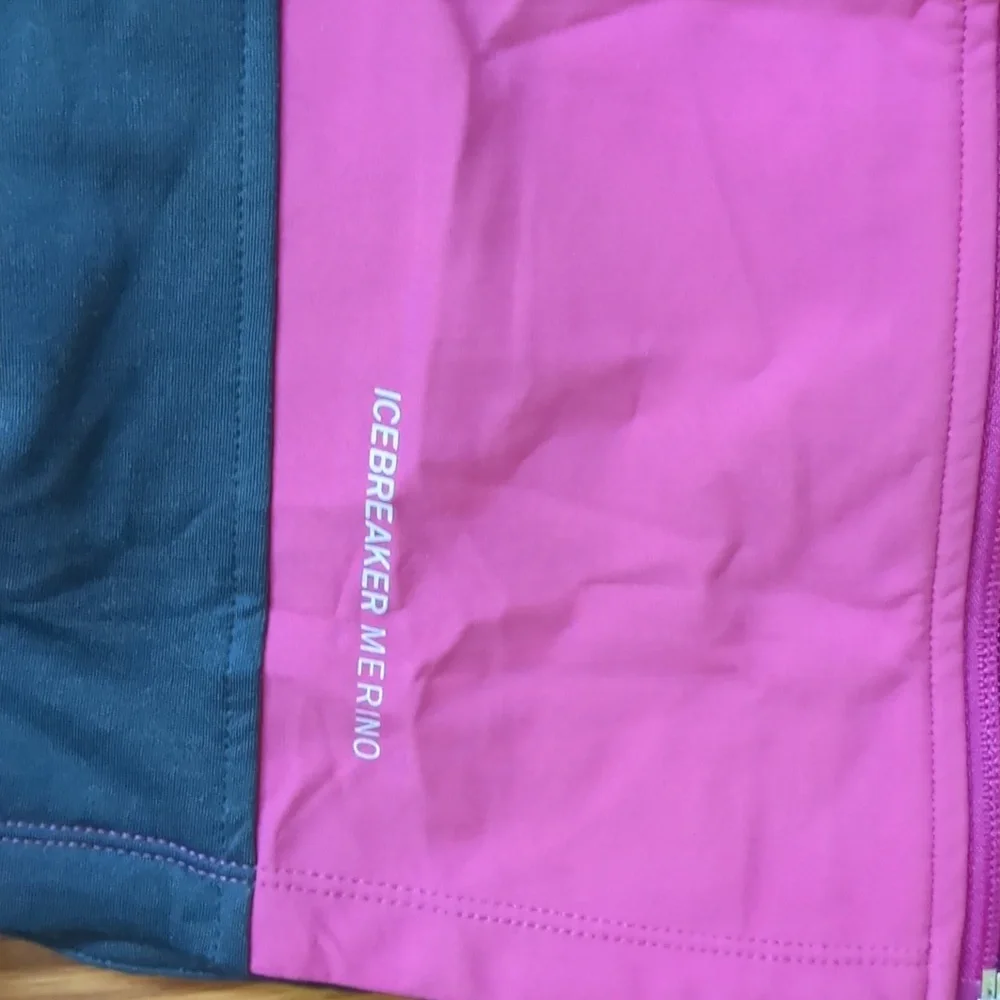 Icebreaker Merino Vest - Picture 4 of 9